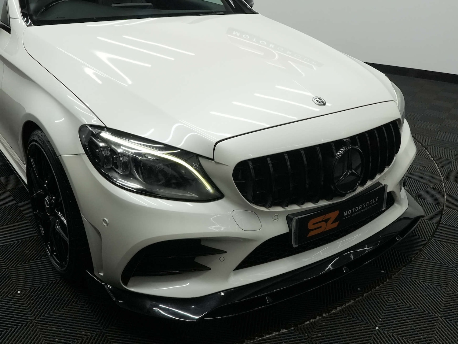 Used Mercedes-Benz C Class 2018 for sale - 76542303: Photo 41