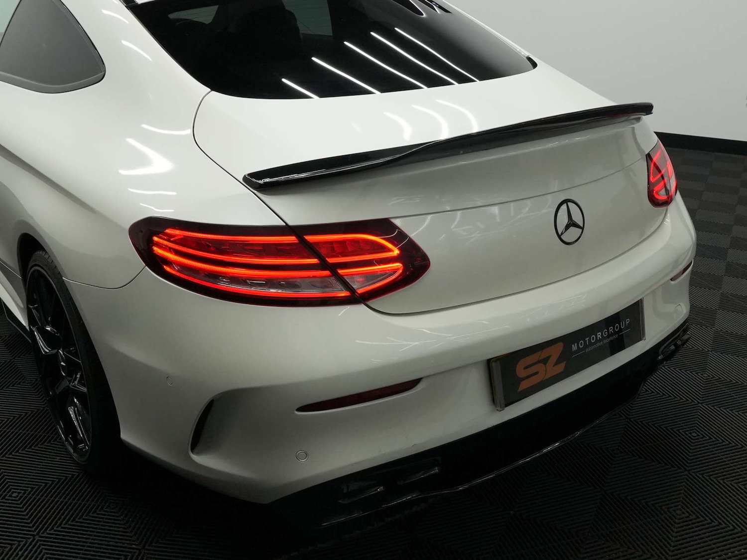 Used Mercedes-Benz C Class 2018 for sale - 76542303: Photo 44