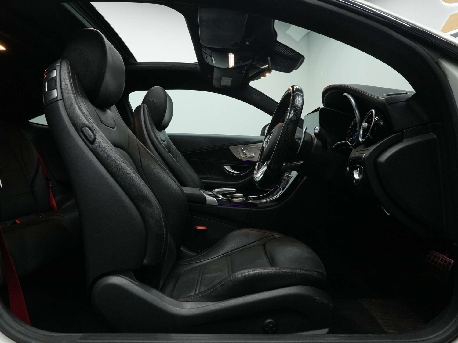 Used Mercedes-Benz C Class 2018 for sale - 76542303: Photo 47