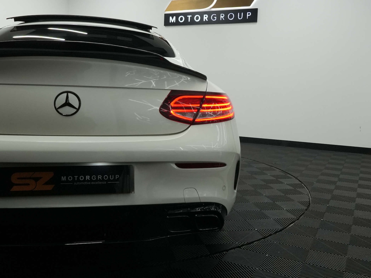 Used Mercedes-Benz C Class 2018 for sale - 76542303: Photo 68