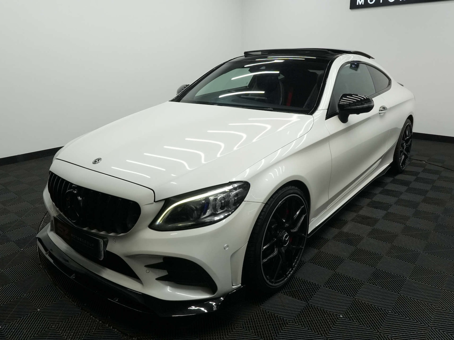 Used Mercedes-Benz C Class 2018 for sale - 76542303: Photo 9
