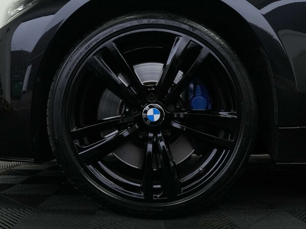 Used BMW 3 Series 2017 for sale - 76278402: Photo 42
