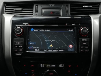Used Nissan Navara 2019 for sale - 75232877: Photo