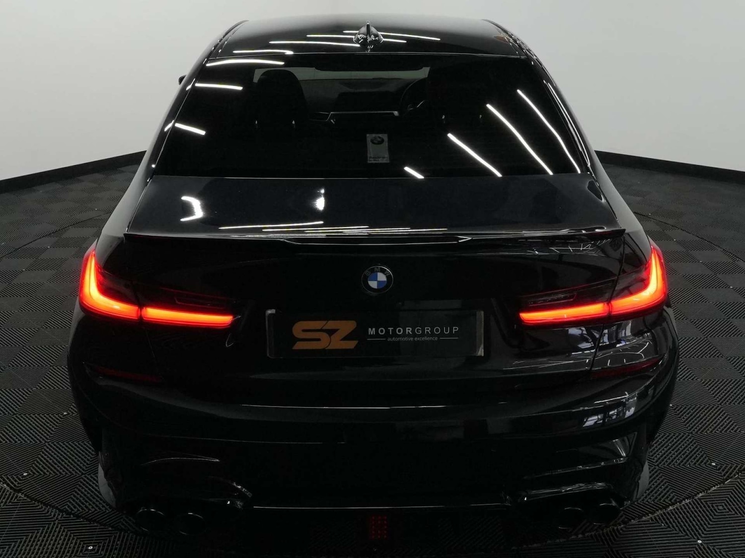 Used BMW 3 Series 2019 for sale - 76382751: Photo 2