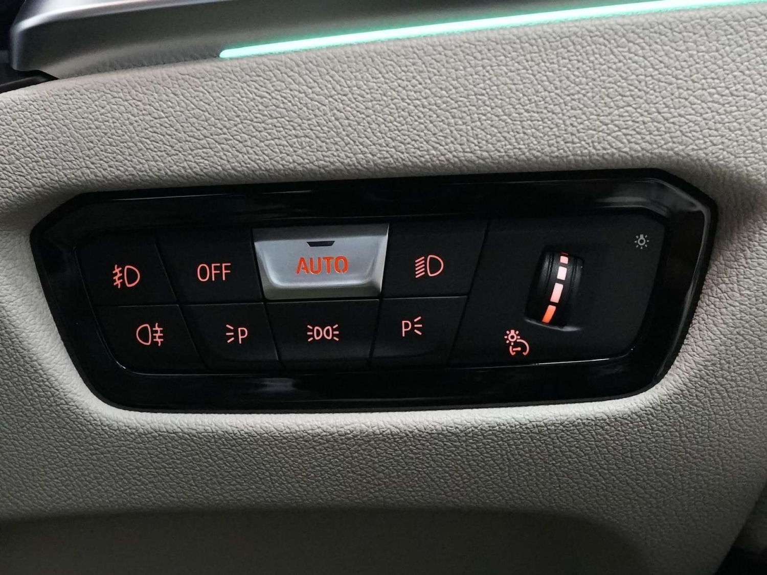 Used BMW 3 Series 2019 for sale - 76382751: Photo 28