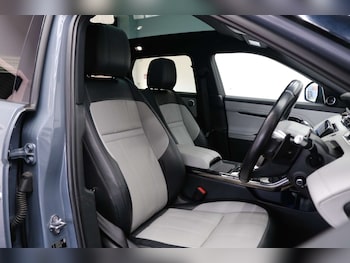Used Land Rover Range Rover Evoque 2019 for sale - 79343879: Photo