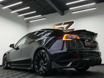 2022 (71) - (Dual Motor) Long Range Auto 4WDE 4dr