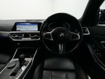 Used BMW 3 Series 2020 for sale - 76894457: Photo