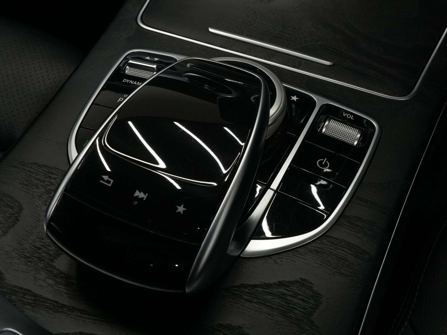 Used Mercedes-Benz C Class 2016 for sale - 77830703: Photo 75