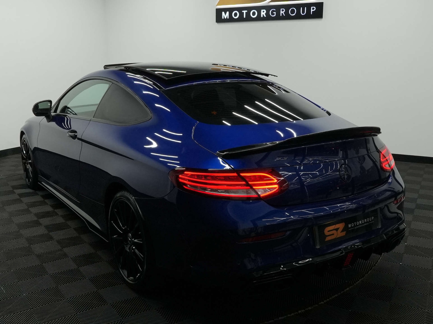 Used Mercedes-Benz C Class 2018 for sale - 76629588: Photo 10