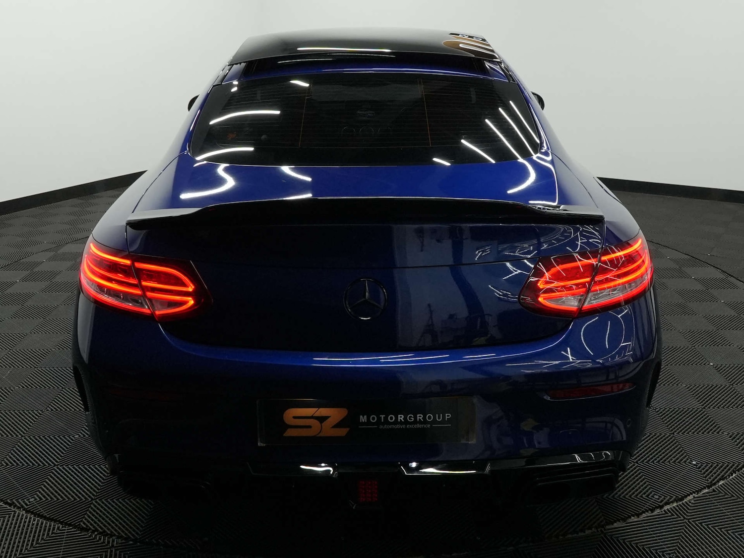 Used Mercedes-Benz C Class 2018 for sale - 76629588: Photo 11