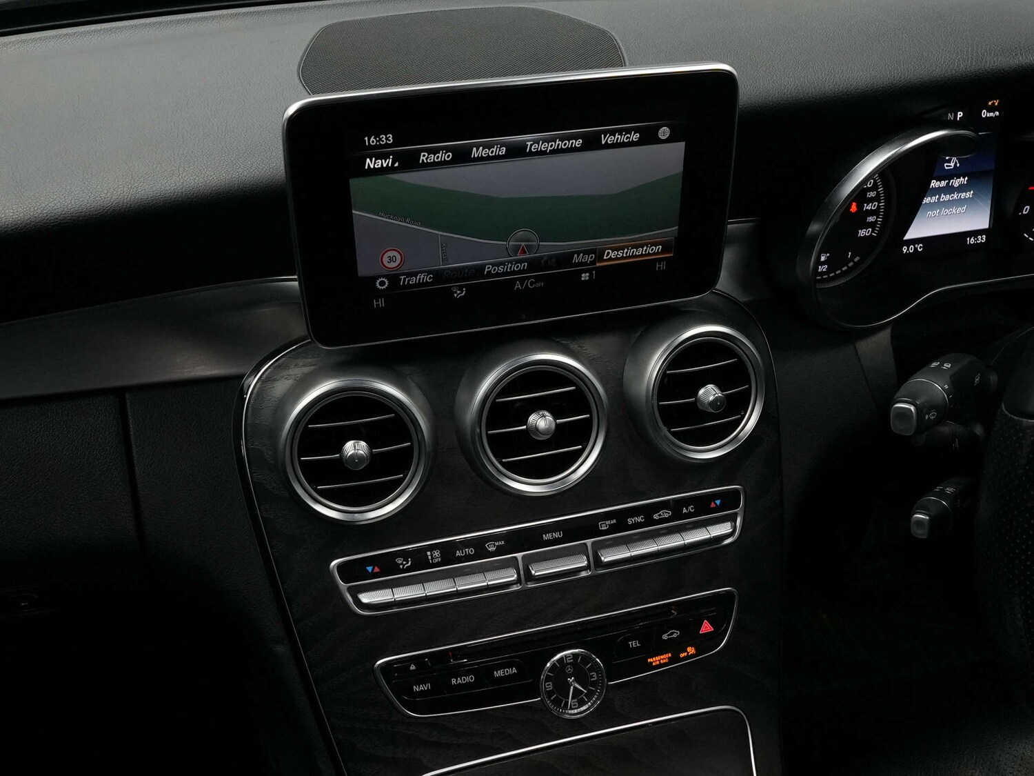 Used Mercedes-Benz C Class 2018 for sale - 76629588: Photo 36