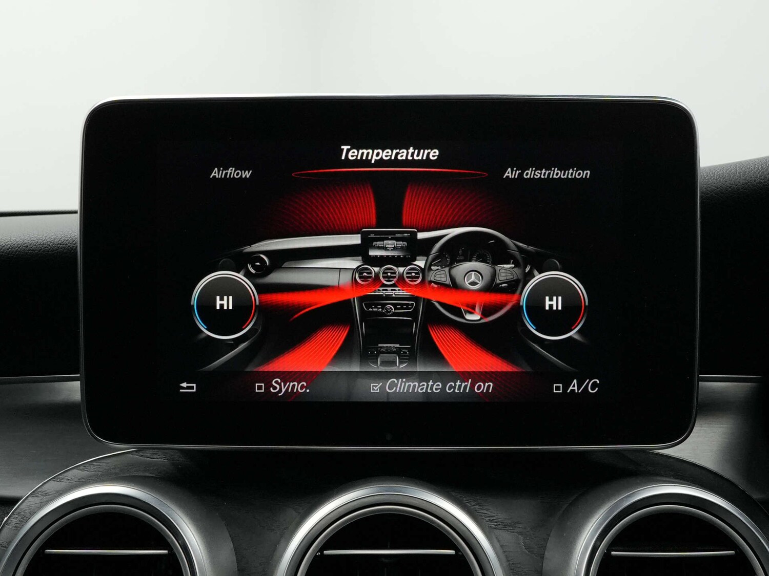 Used Mercedes-Benz C Class 2018 for sale - 76629588: Photo 46