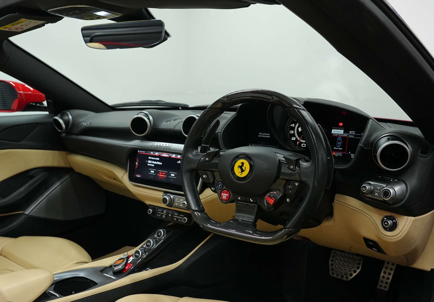 Used Ferrari Portofino 2019 for sale - 78055156: Photo 31