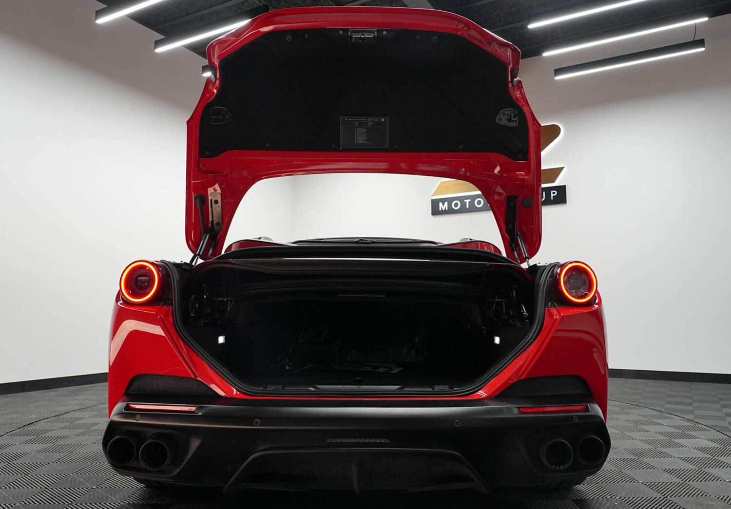 Used Ferrari Portofino 2019 for sale - 78055156: Photo 51