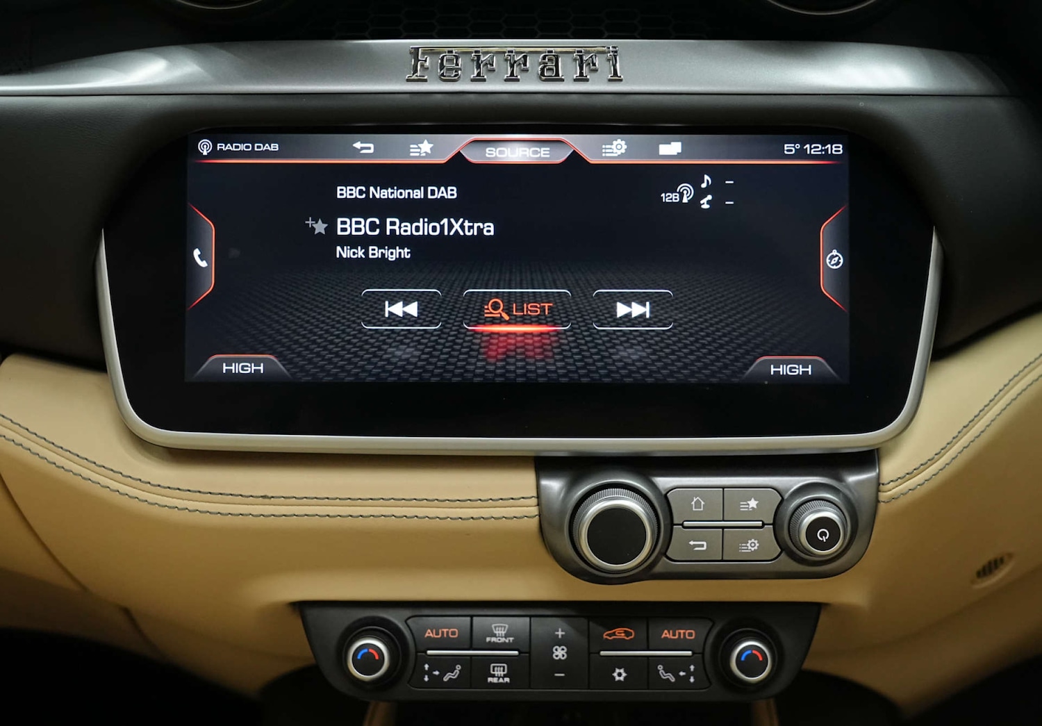 Used Ferrari Portofino 2019 for sale - 78055156: Photo 64