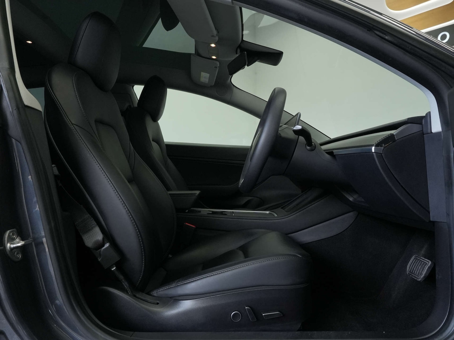 Used Tesla Model 3 2020 for sale - 76465959: Photo 60