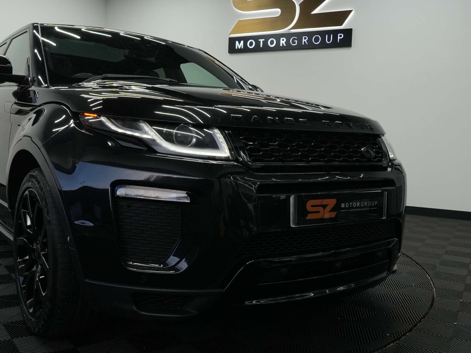 Used Land Rover Range Rover Evoque 2015 for sale - 77054923: Photo 32