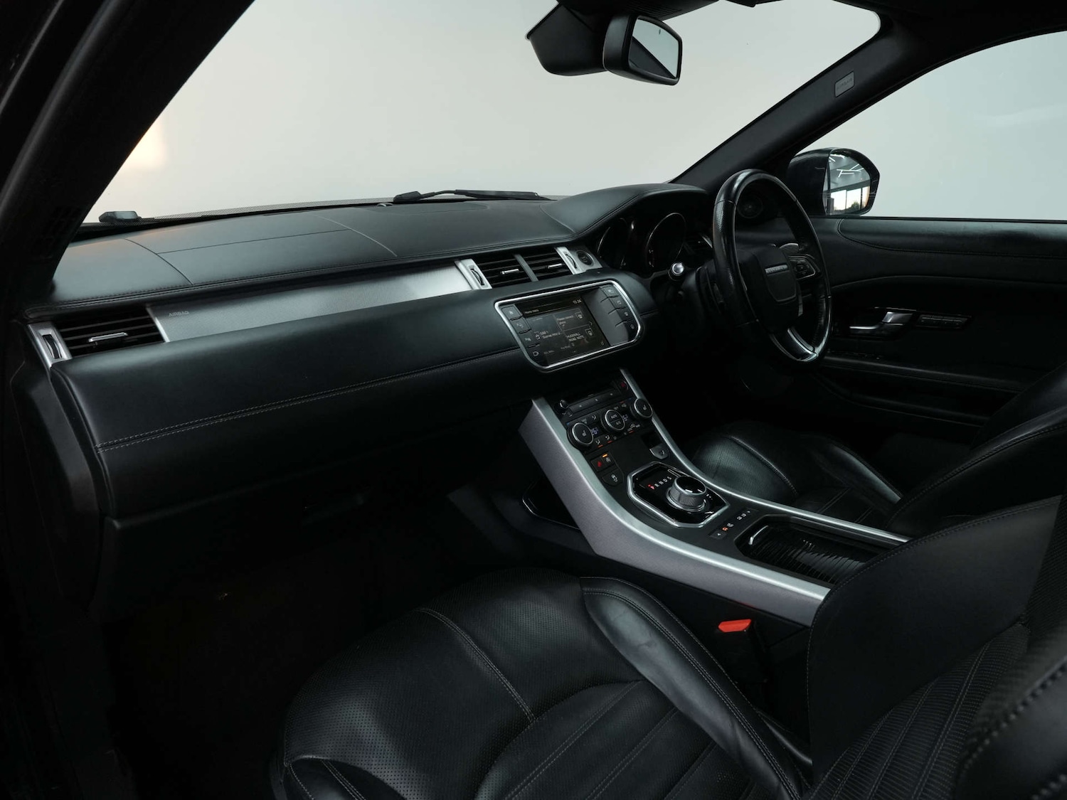 Used Land Rover Range Rover Evoque 2015 for sale - 77054923: Photo 4