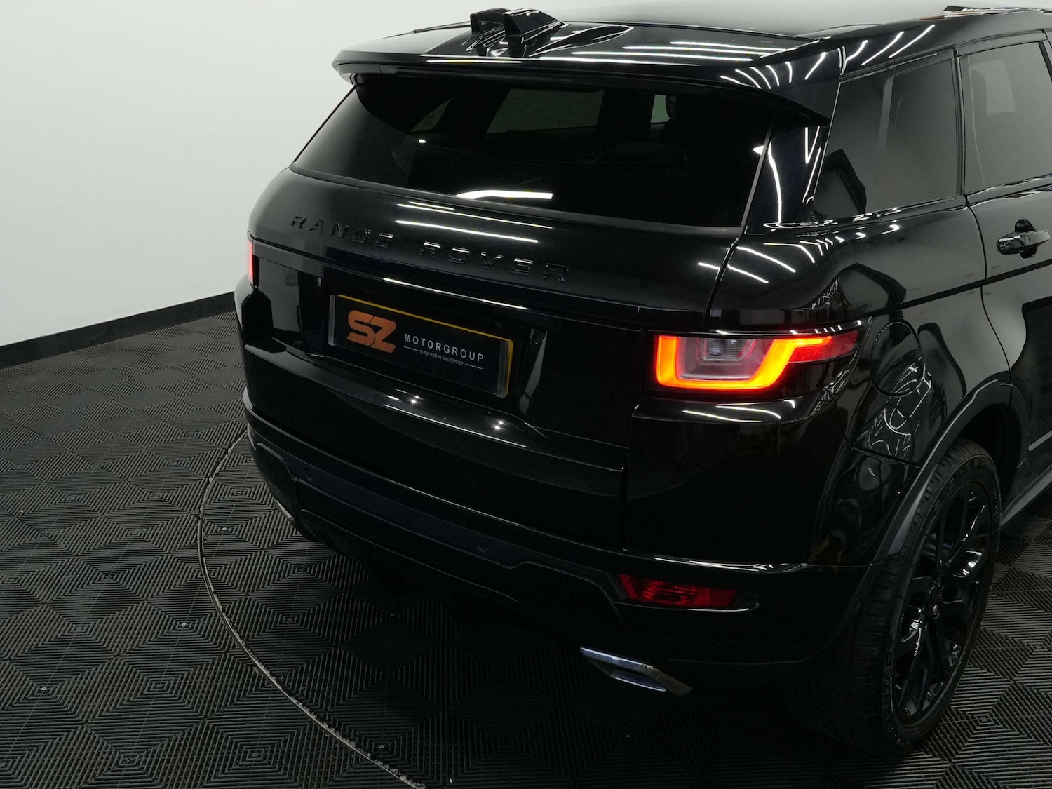 Used Land Rover Range Rover Evoque 2015 for sale - 77054923: Photo 48