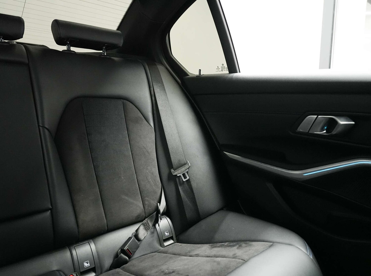 Used BMW 3 Series 2022 for sale - 77917765: Photo 27