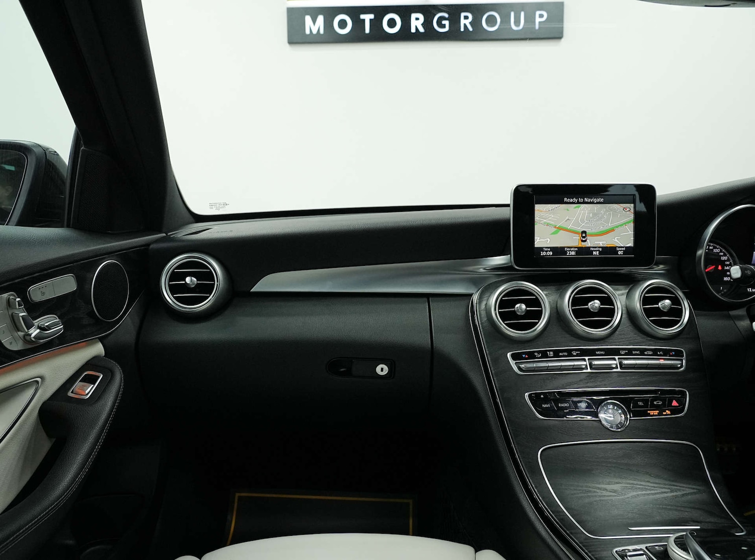 Used Mercedes-Benz C Class 2016 for sale - 78045936: Photo 23