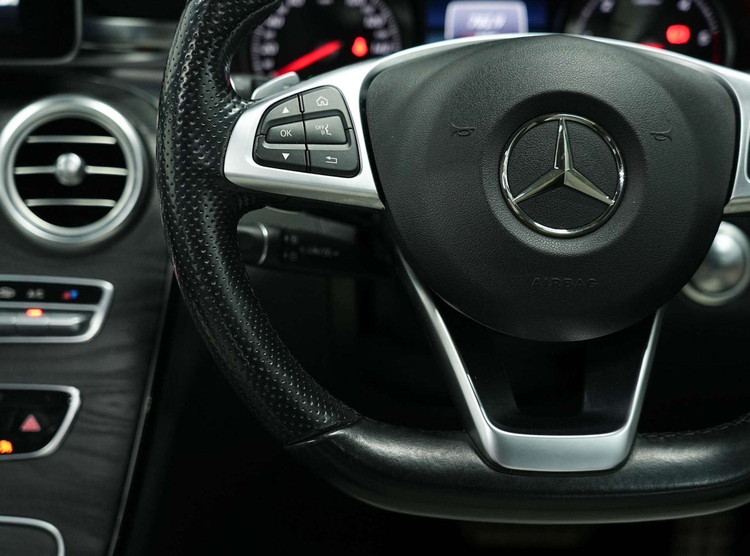 Used Mercedes-Benz C Class 2016 for sale - 78045936: Photo 53