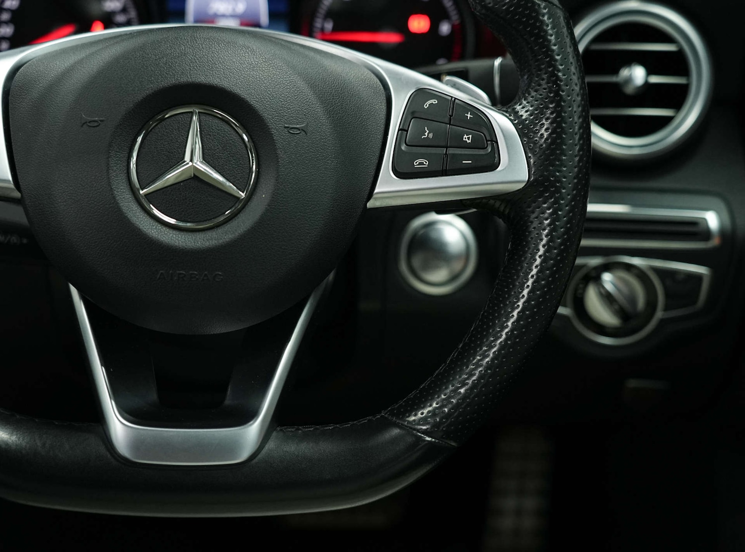 Used Mercedes-Benz C Class 2016 for sale - 78045936: Photo 54