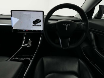 Used Tesla Model 3 2019 for sale - 79156897: Photo