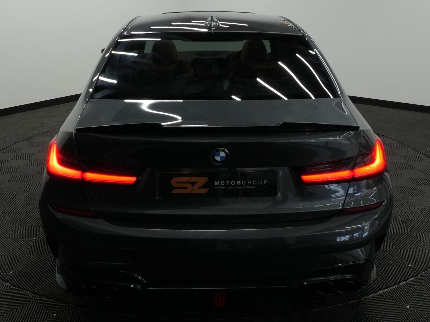 Vehicle 33