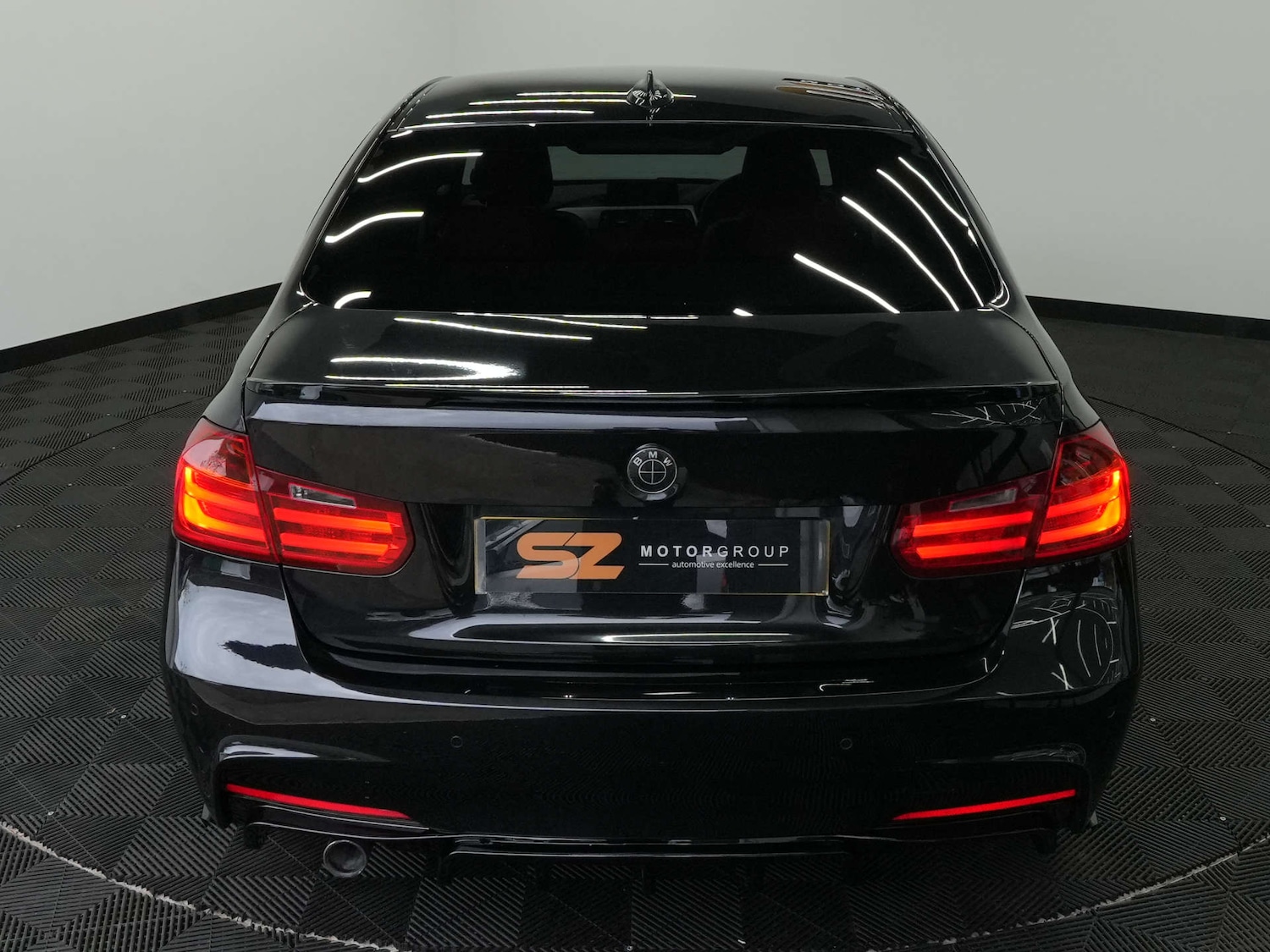 Used BMW 3 Series 2012 for sale - 76629509: Photo 11