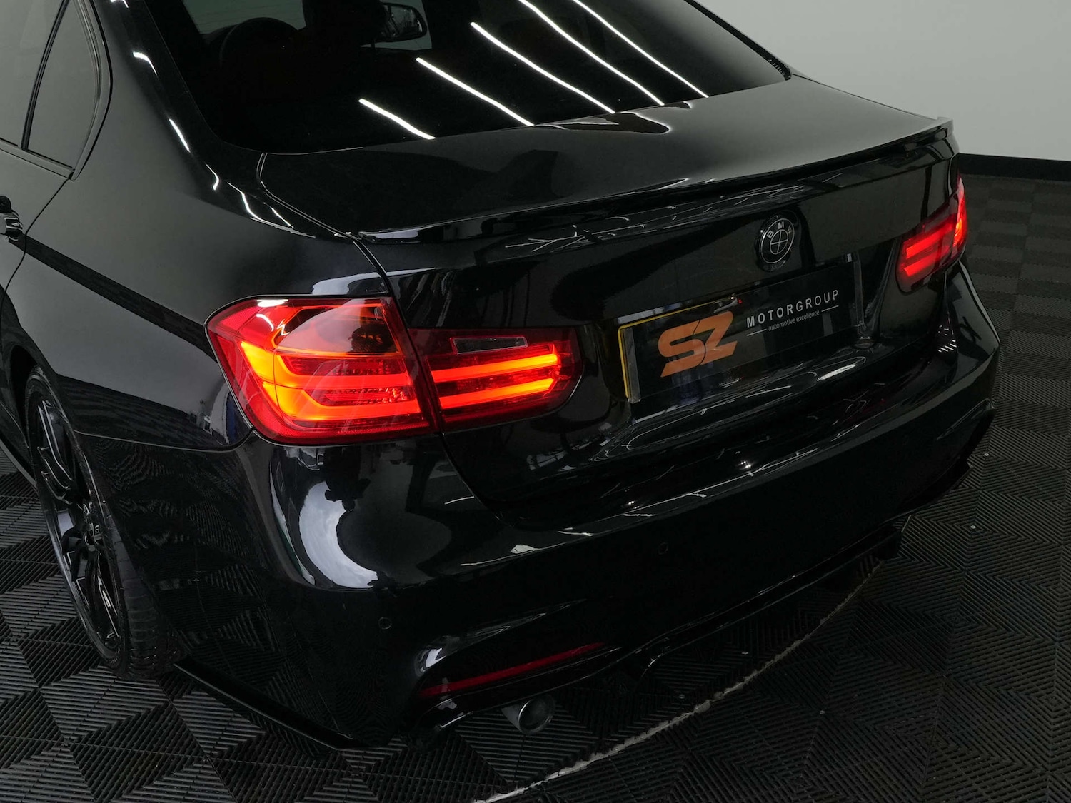 Used BMW 3 Series 2012 for sale - 76629509: Photo 18