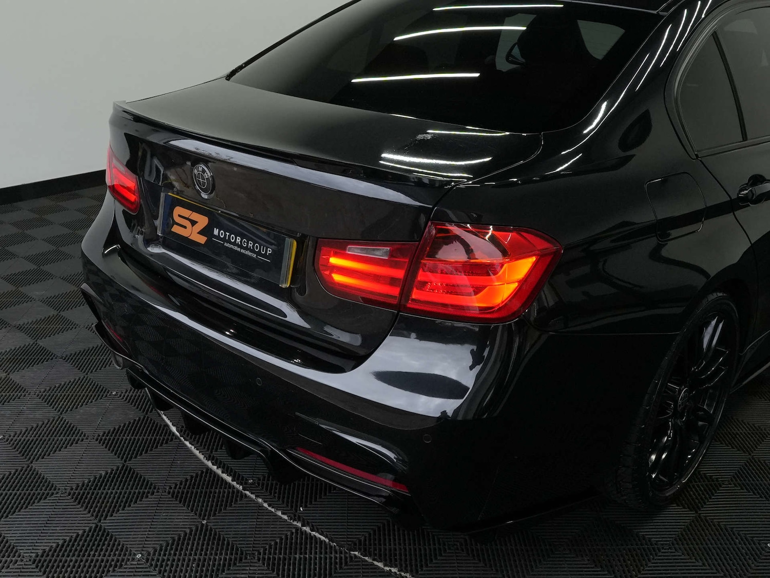 Used BMW 3 Series 2012 for sale - 76629509: Photo 20