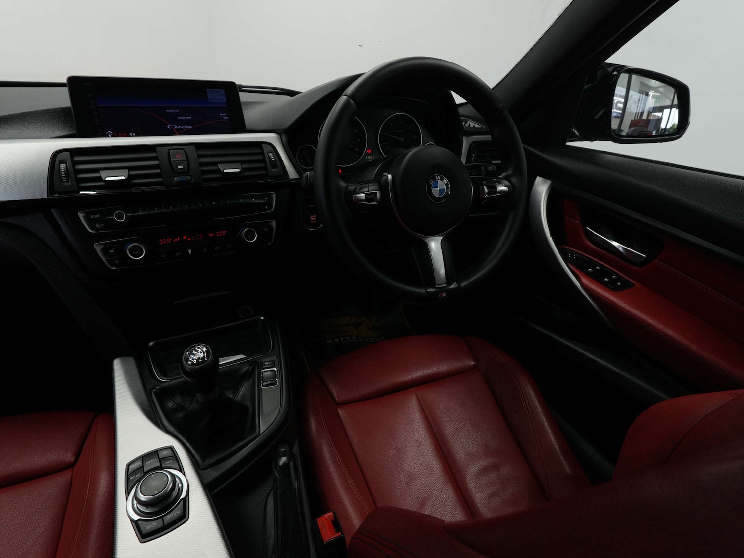 Used BMW 3 Series 2012 for sale - 76629509: Photo 23