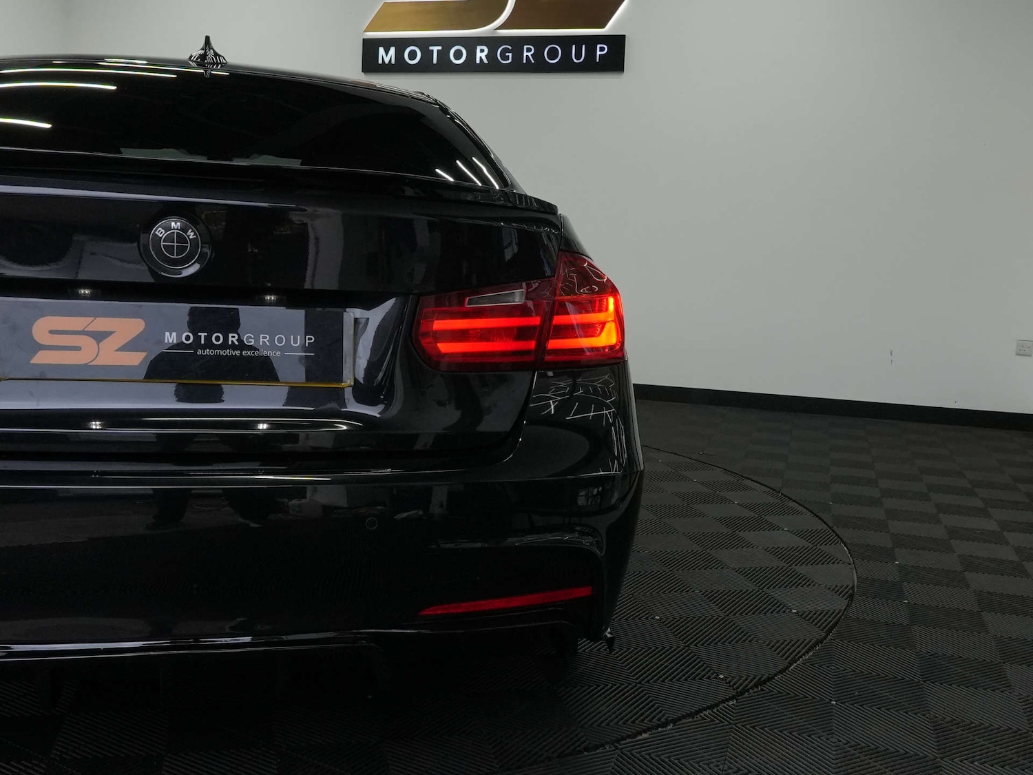 Used BMW 3 Series 2012 for sale - 76629509: Photo 64