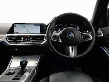 Used BMW 3 Series 2019 for sale - 79420759: Photo