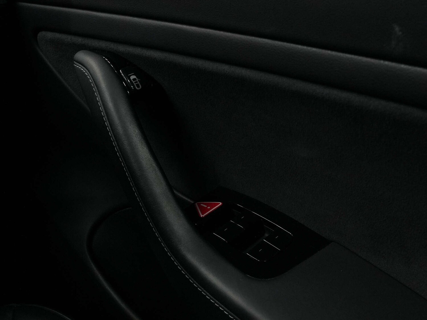 Used Tesla Model 3 2019 for sale - 76604226: Photo 69