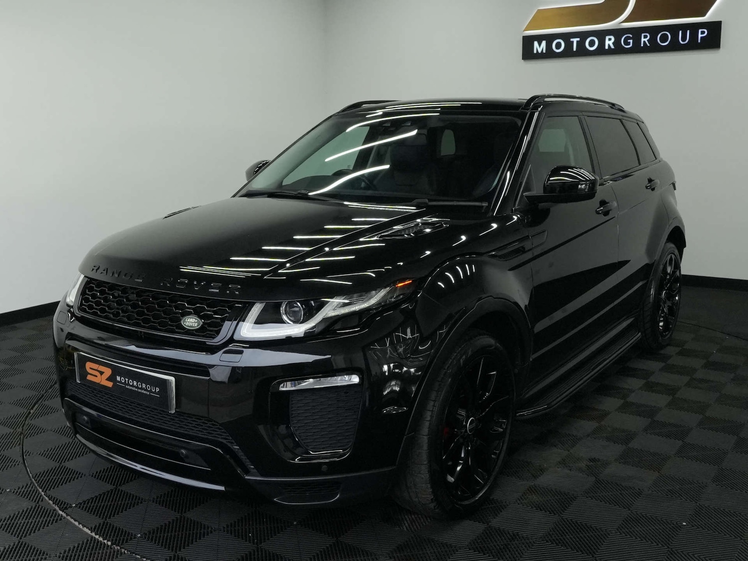 Used Land Rover Range Rover Evoque 2016 for sale - 76451742: Photo 6
