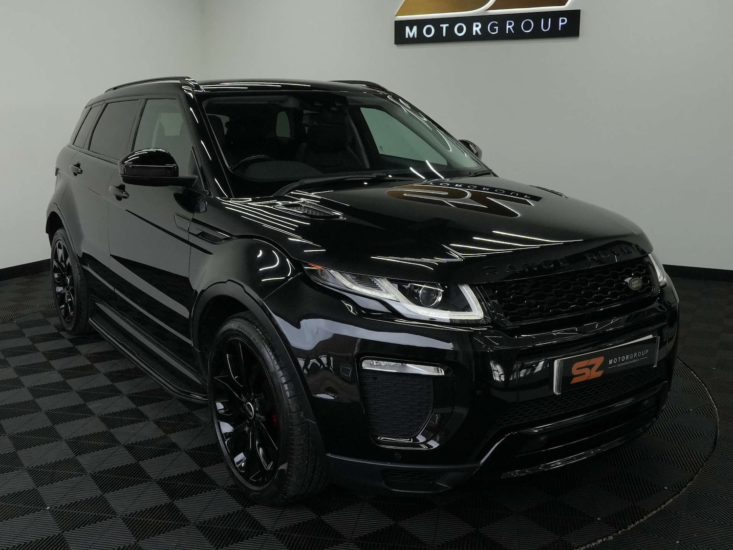 Used Land Rover Range Rover Evoque 2016 for sale - 76451742: Photo 9