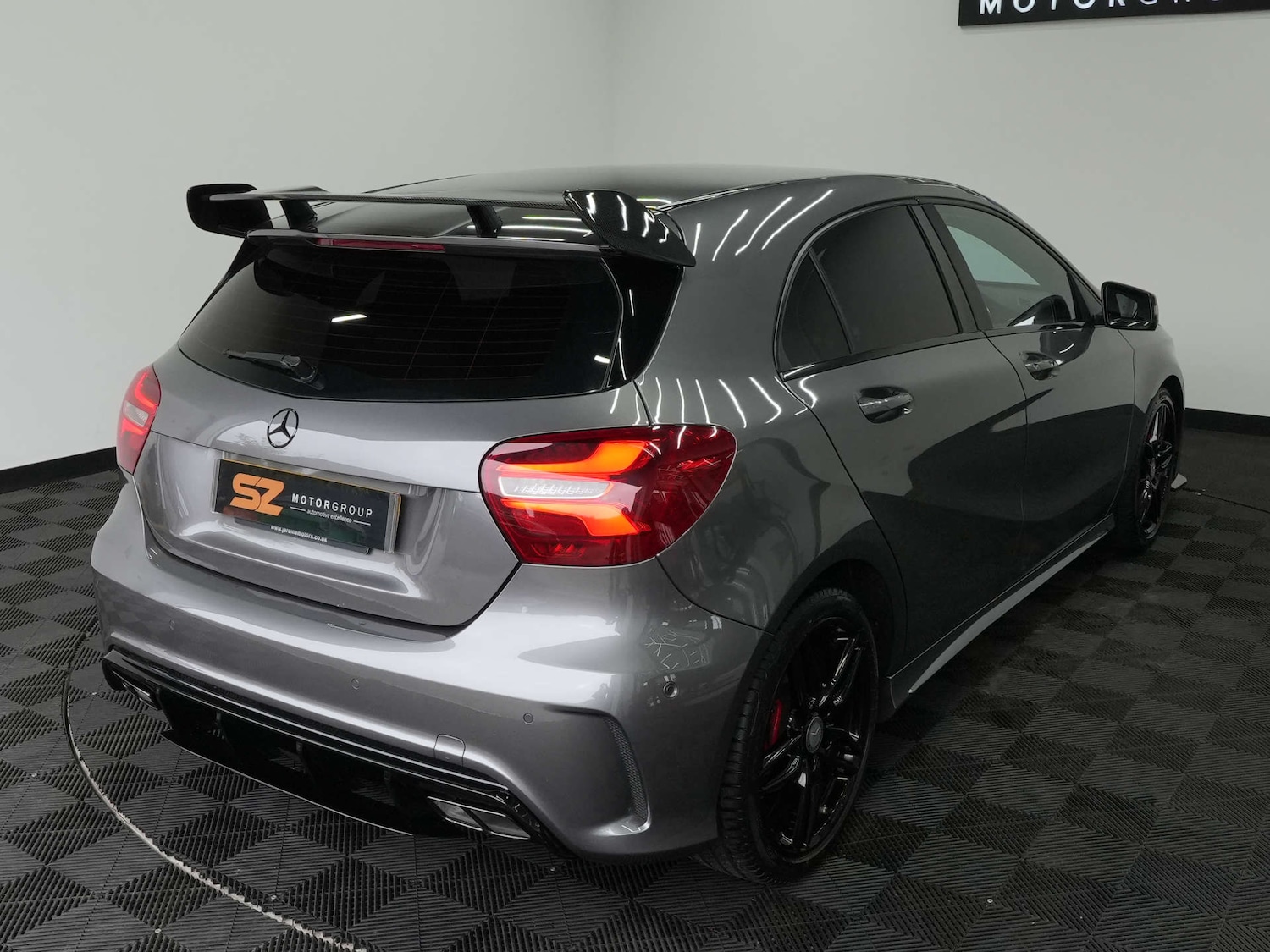 Used Mercedes-Benz A-Class 2017 for sale - 76301979: Photo 11