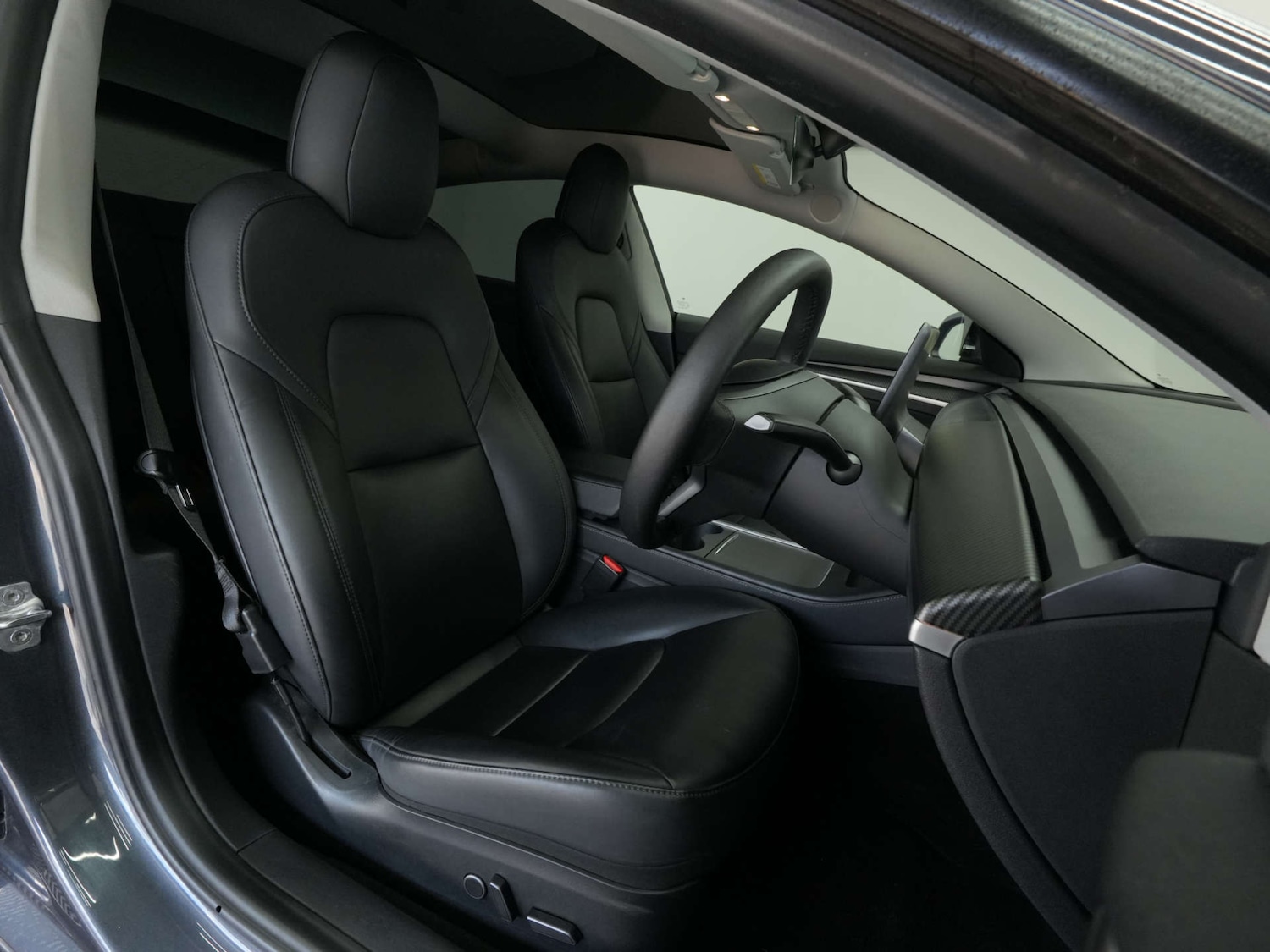 Used Tesla Model 3 2021 for sale - 77261395: Photo 11