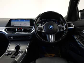 Used BMW 3 Series 2021 for sale - 79652524: Photo