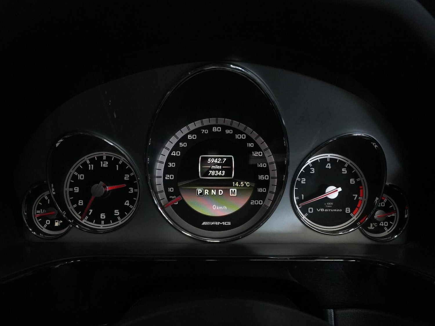 Used Mercedes-Benz E-Class 2011 for sale - 76042459: Photo 60
