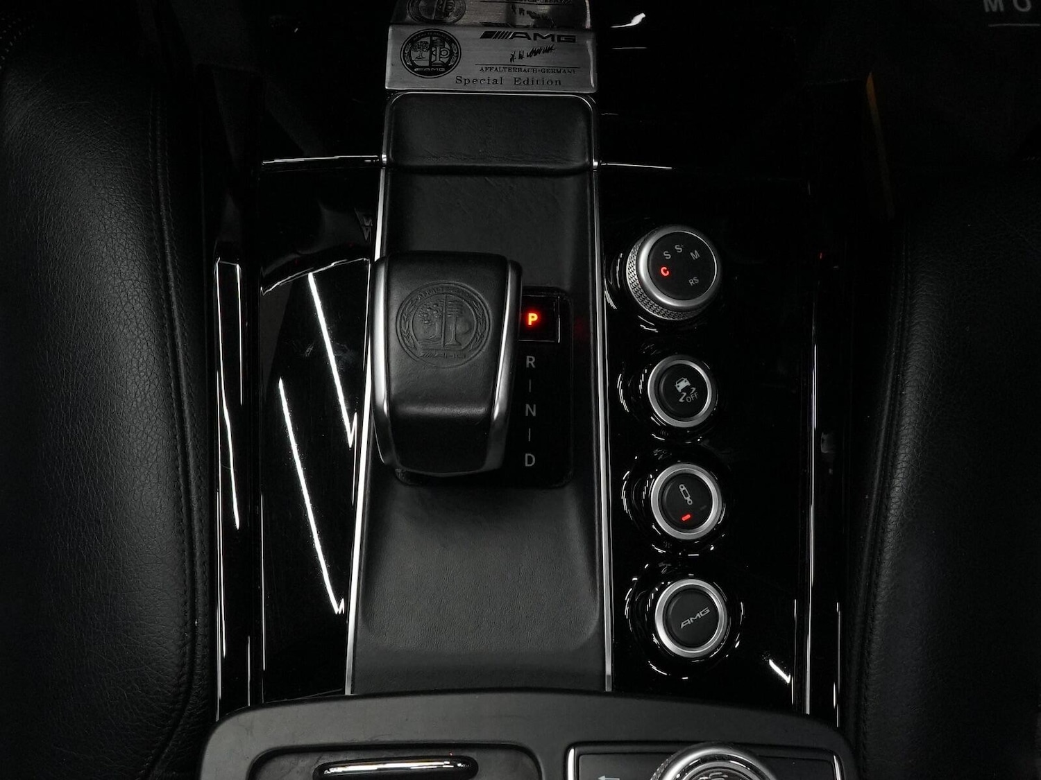 Used Mercedes-Benz E-Class 2011 for sale - 76042459: Photo 63