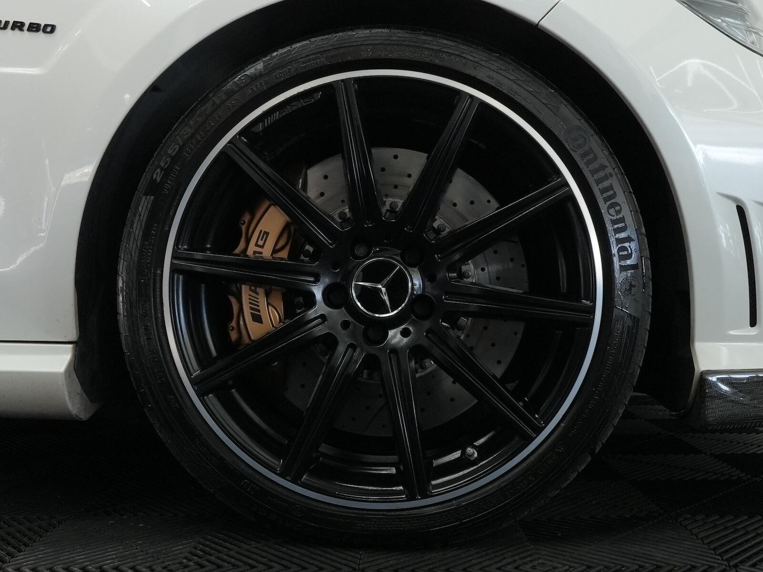 Used Mercedes-Benz E-Class 2011 for sale - 76042459: Photo 72
