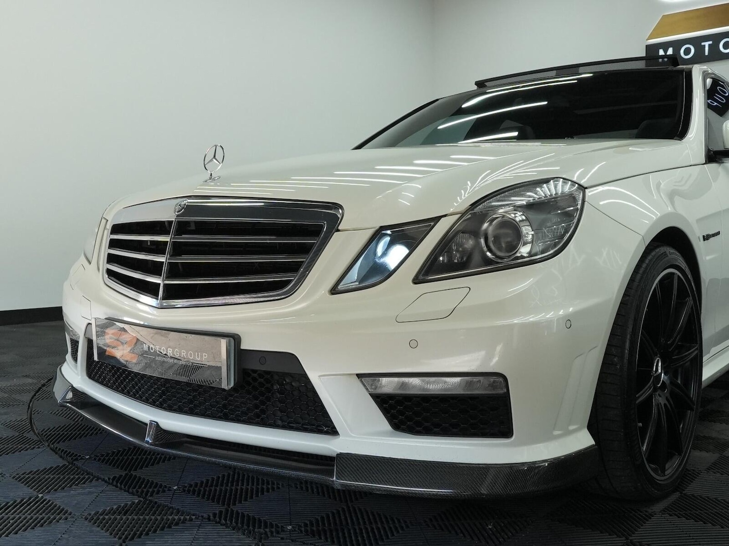 Used Mercedes-Benz E-Class 2011 for sale - 76042459: Photo 9