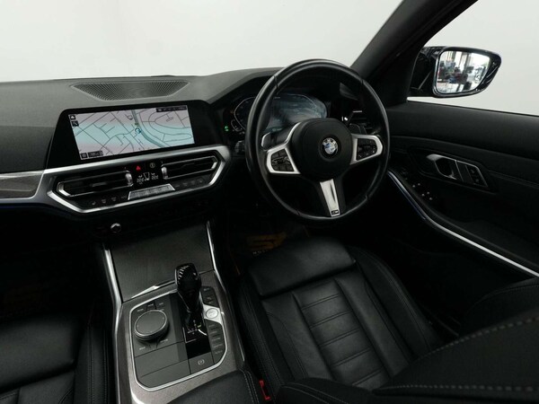 Used BMW 3 Series 2021 for sale - 76278422: Photo 11