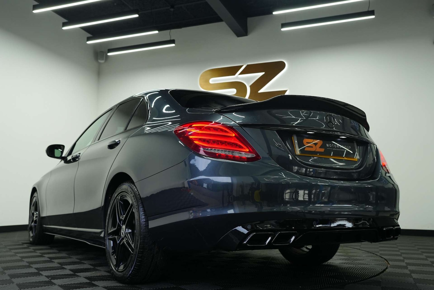 Used Mercedes-Benz C Class 2016 for sale - 76861626: Photo 2