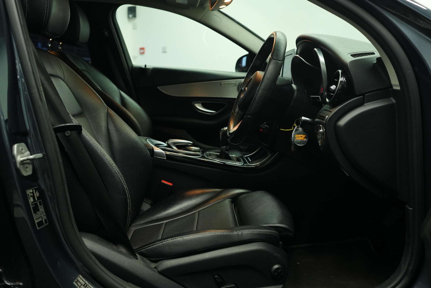 Used Mercedes-Benz C Class 2016 for sale - 76861626: Photo 25