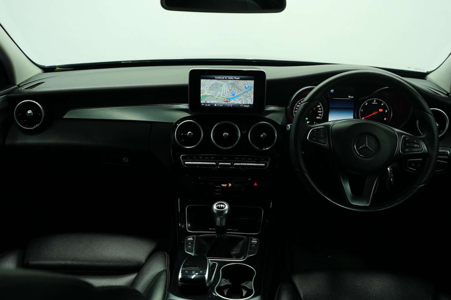 Used Mercedes-Benz C Class 2016 for sale - 76861626: Photo 45